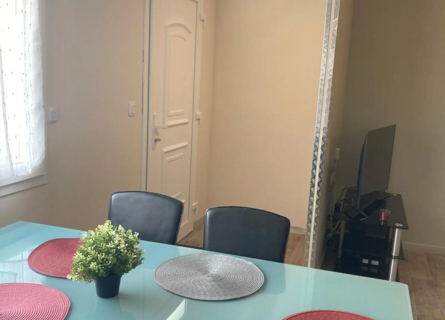 Appartement Orange Centre Ville Apartment
